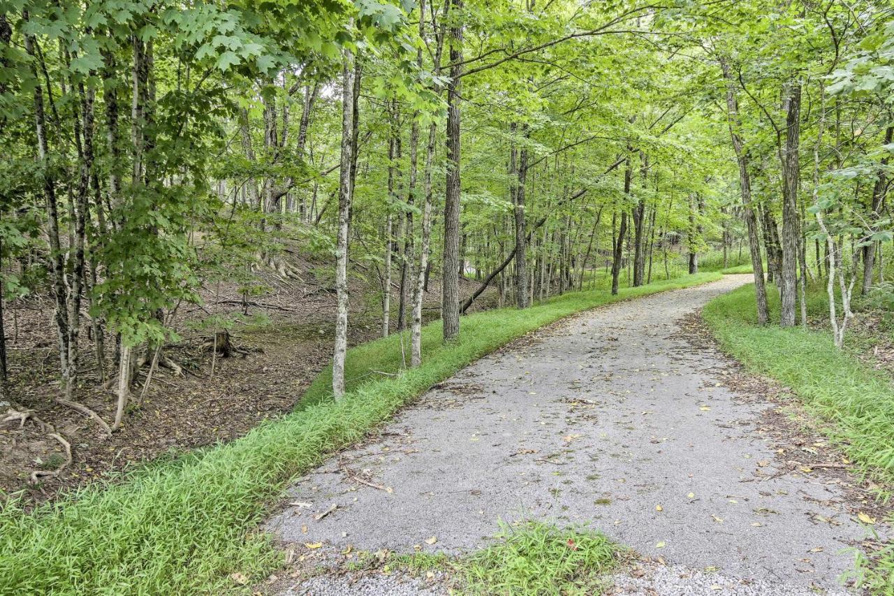 Creekside Berkeley Springs Cabin On 35 Acres! Luaran gambar